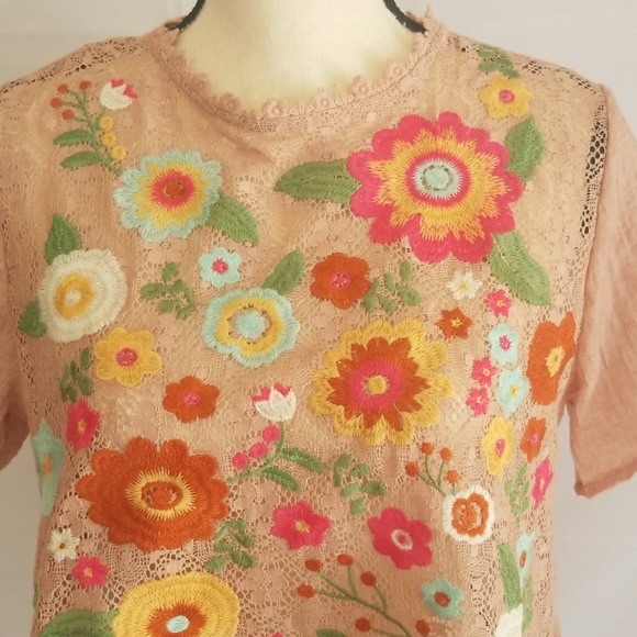 NWT umgee top. - Picture 2 of 7